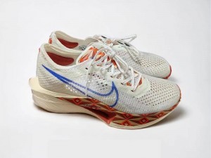 NikeZoomVaporflyElite 跑鞋，助你飞一般的感觉